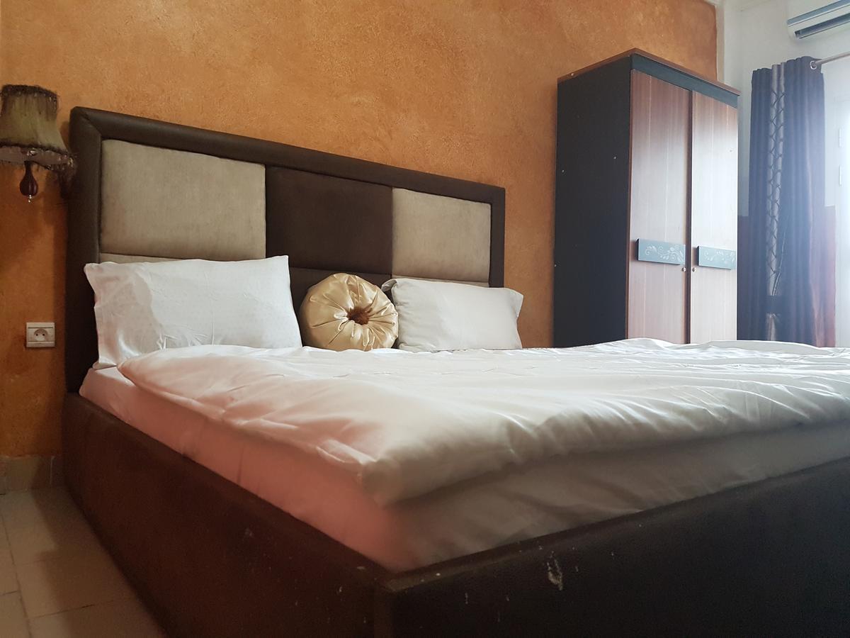 Novo Hotel Brazzaville Exterior foto